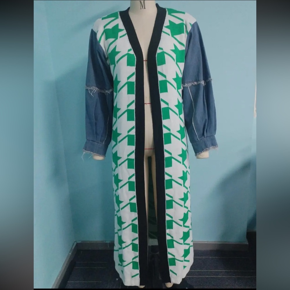 1094. Houndstooth Denim Patchwork Green and White Longline Cardigan - Picture 5 of 6